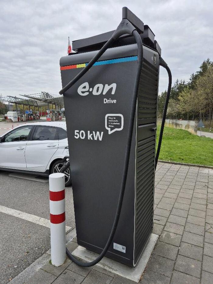 Bilder E.ON Drive Charging Station