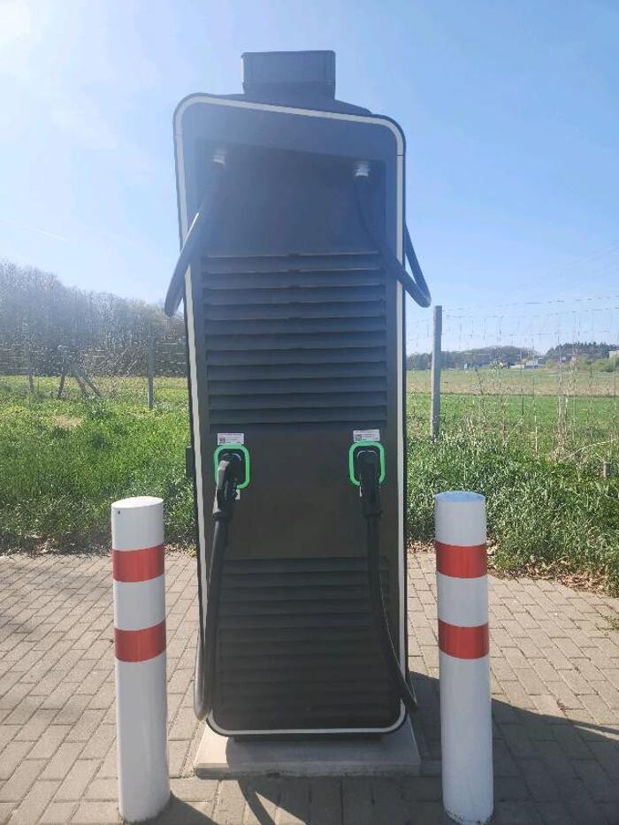 Bilder E.ON Drive Charging Station