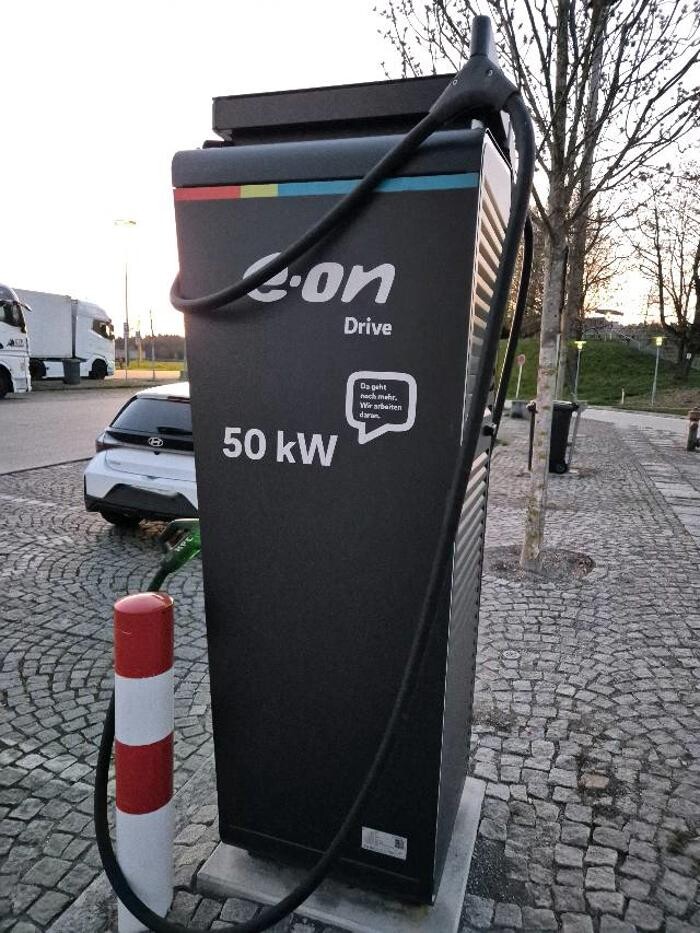 Bilder E.ON Drive Charging Station
