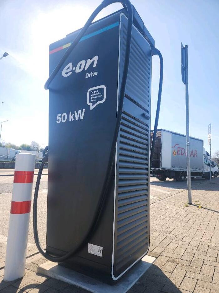 Bilder E.ON Drive Charging Station
