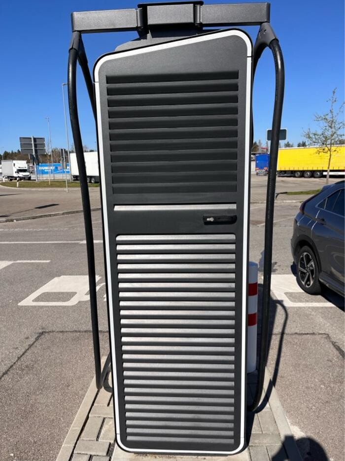 Bilder E.ON Drive Charging Station