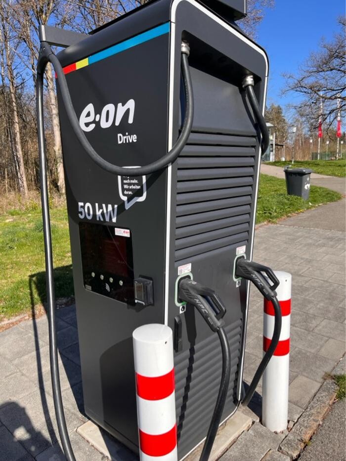 Bilder E.ON Drive Charging Station