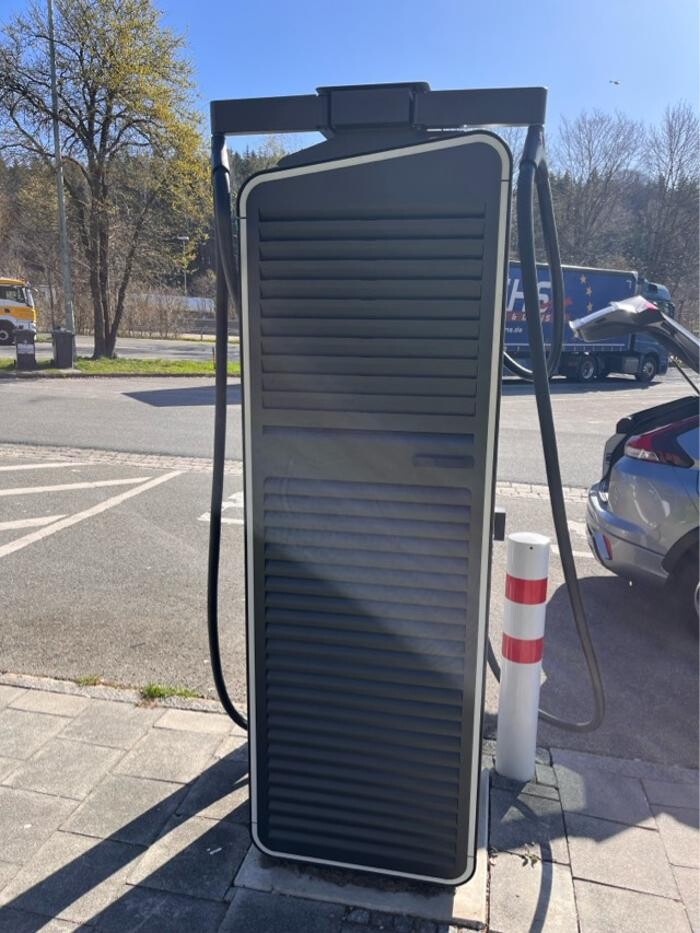 Bilder E.ON Drive Charging Station