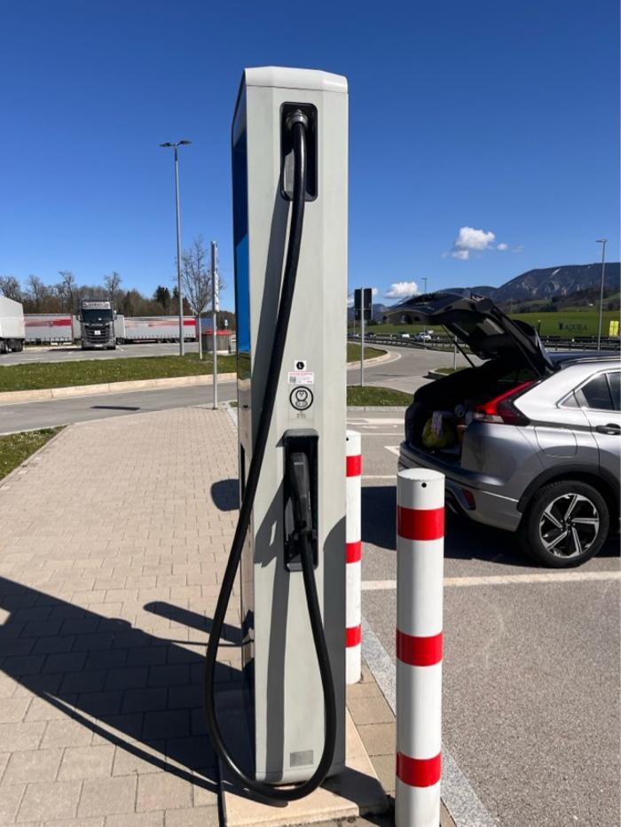 Bilder E.ON Drive Charging Station
