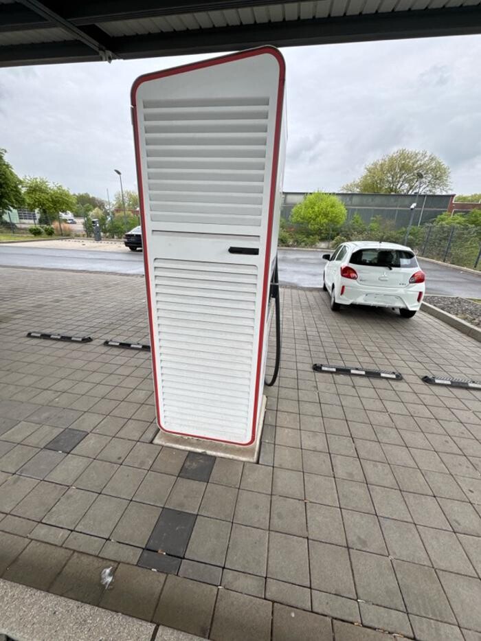 Bilder E.ON Drive Charging Station