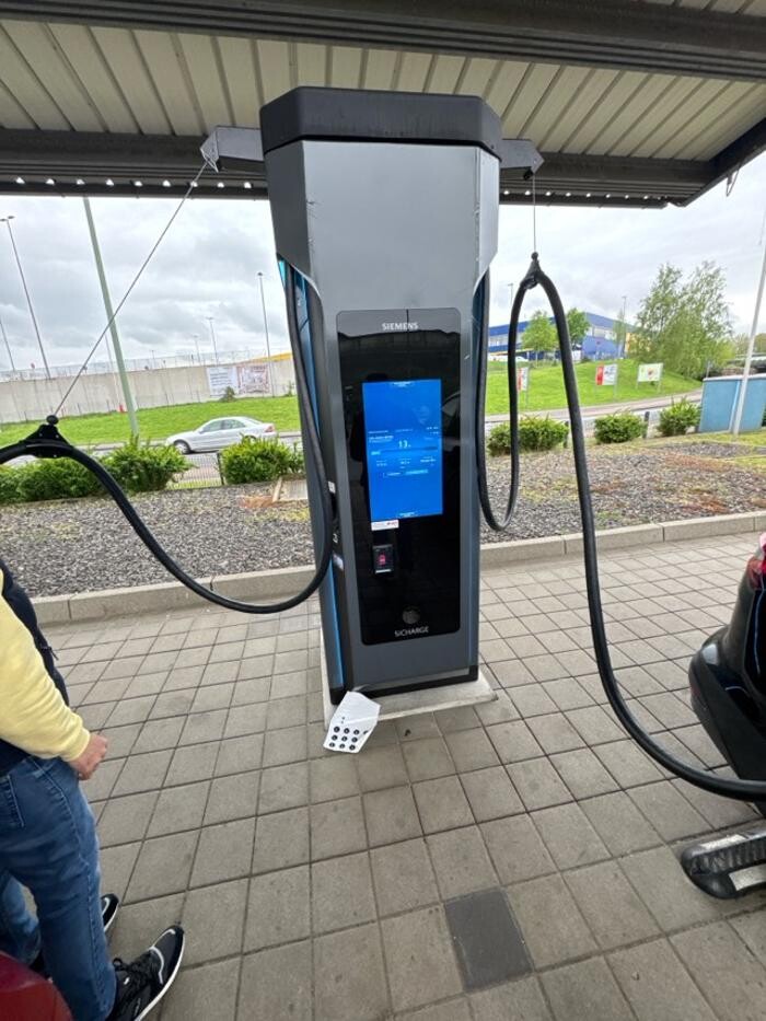 Bilder E.ON Drive Charging Station