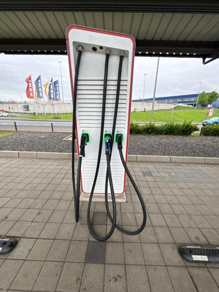 Bilder E.ON Drive Charging Station