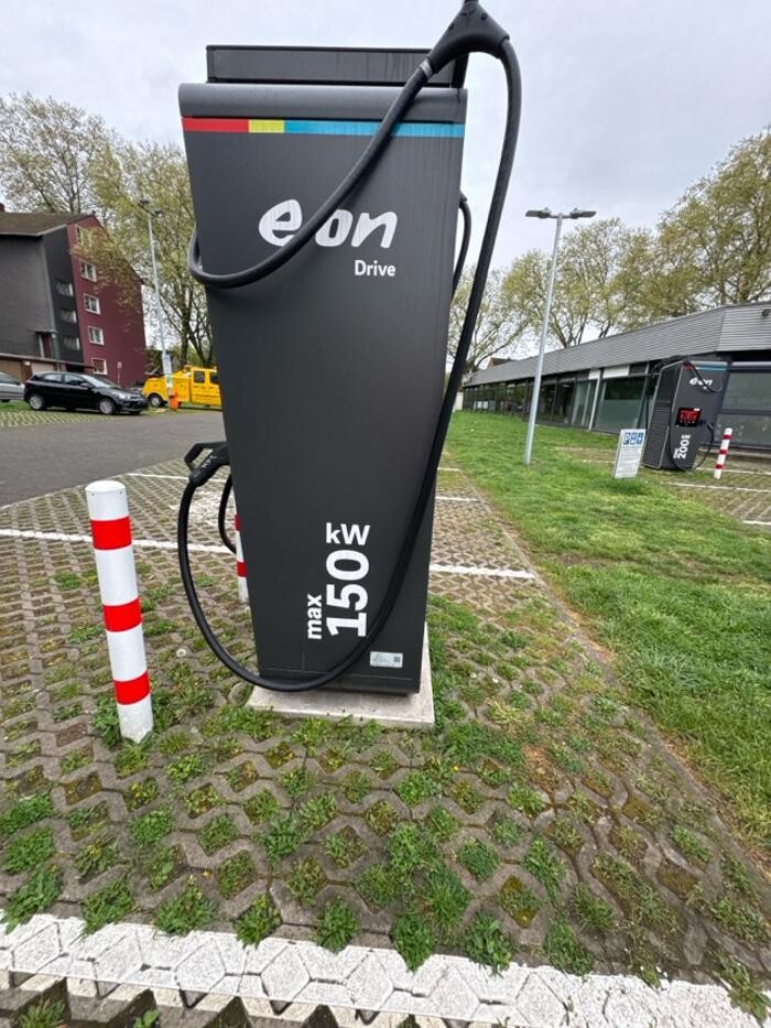 Bilder E.ON Drive Charging Station