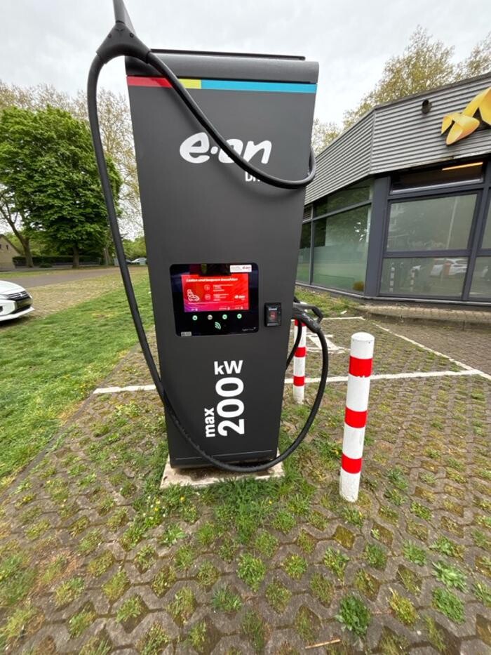 Bilder E.ON Drive Charging Station