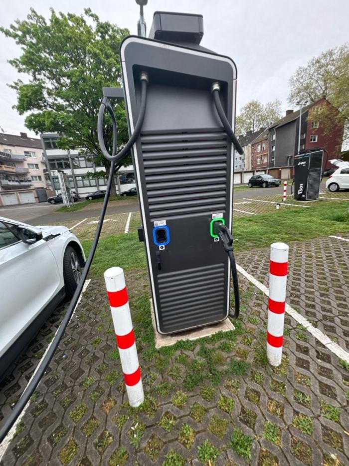 Bilder E.ON Drive Charging Station