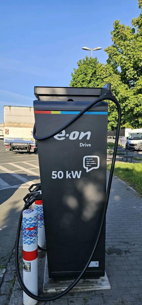Bilder E.ON Drive Charging Station