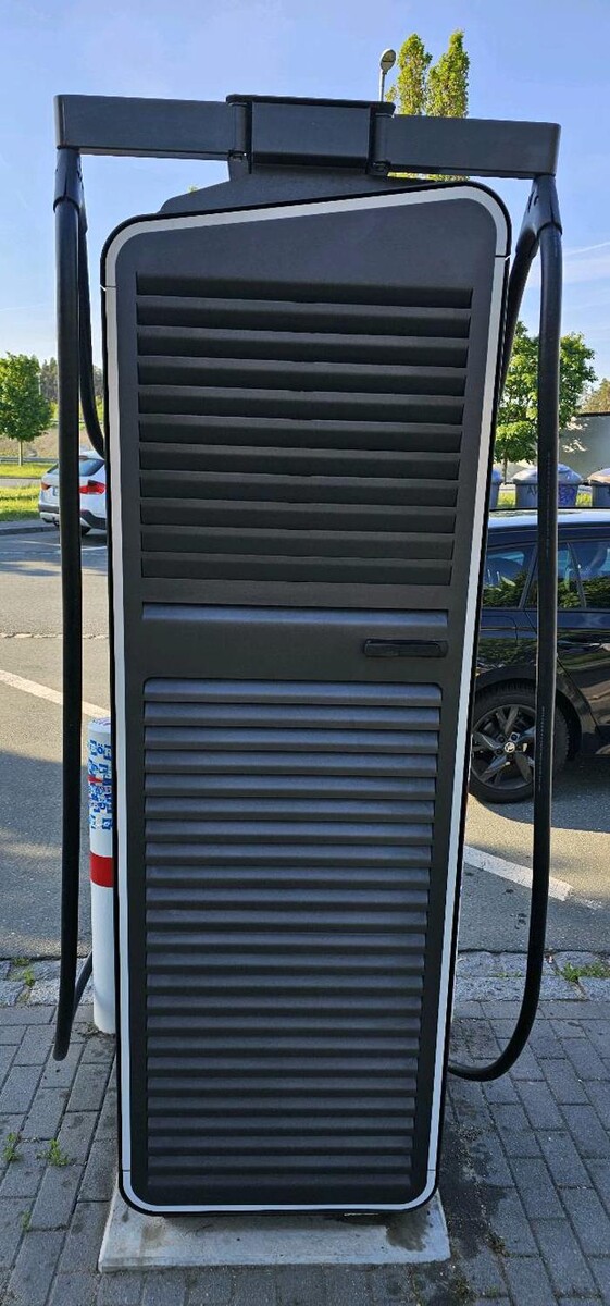 Bilder E.ON Drive Charging Station