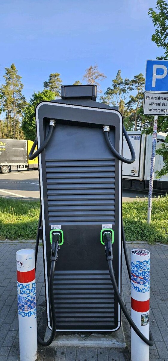 Bilder E.ON Drive Charging Station