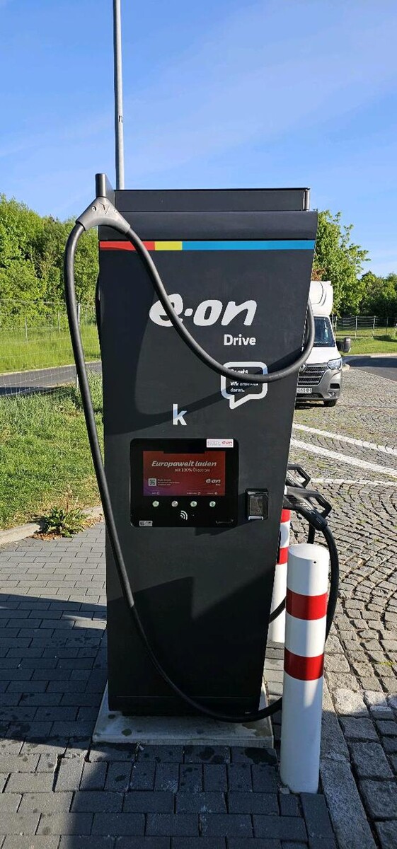 Bilder E.ON Drive Charging Station
