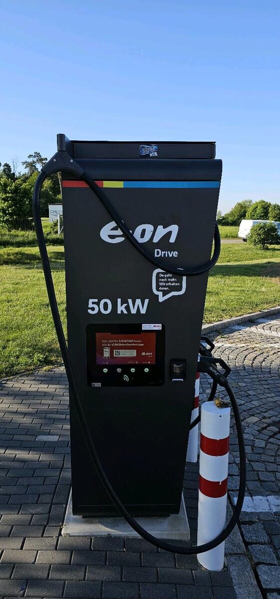 Bilder E.ON Drive Charging Station