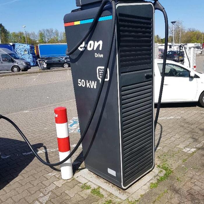 Bilder E.ON Drive Charging Station