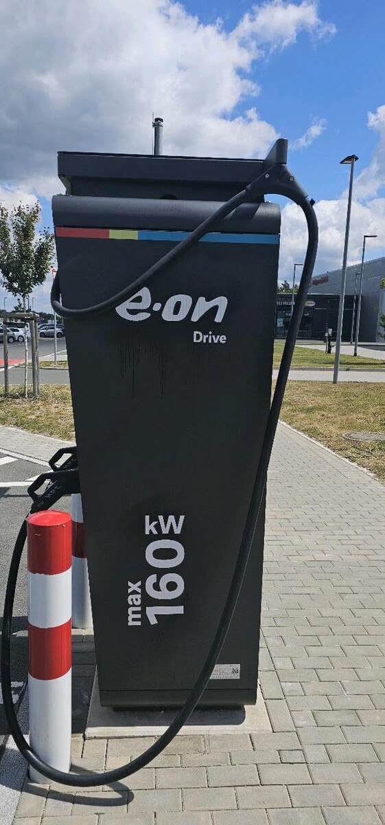 Bilder E.ON Drive Charging Station