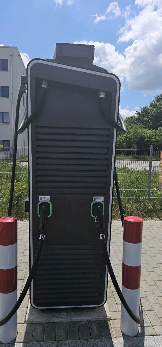 Bilder E.ON Drive Charging Station