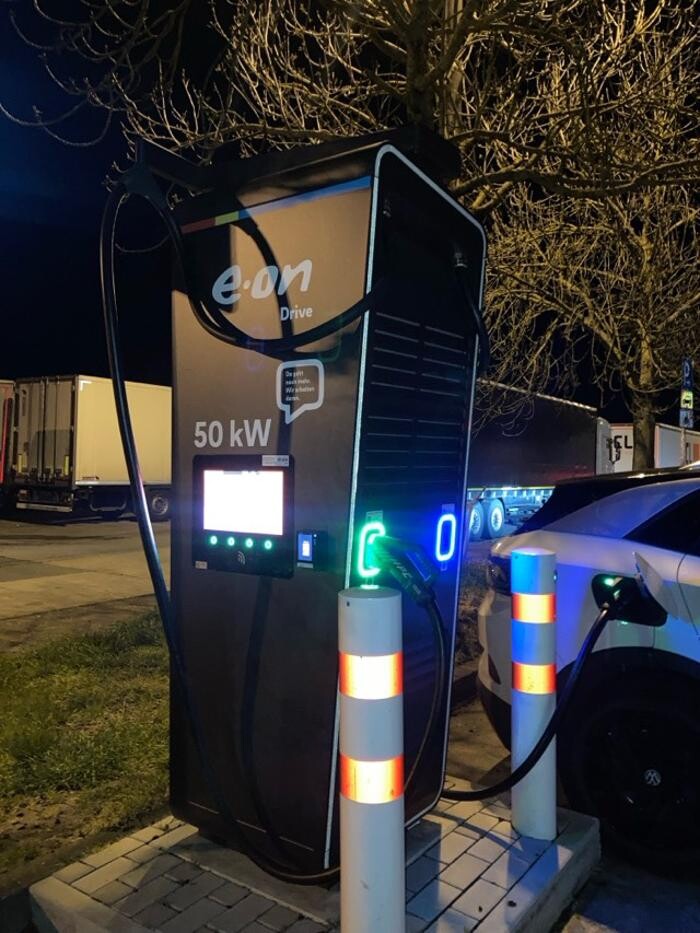 Bilder E.ON Drive Charging Station