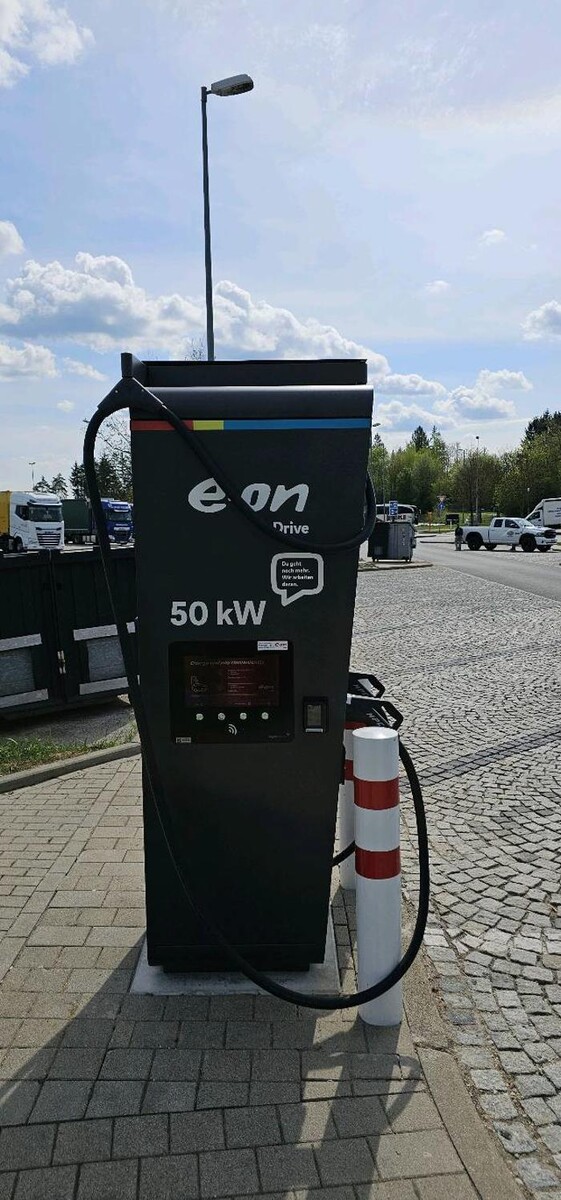 Bilder E.ON Drive Charging Station