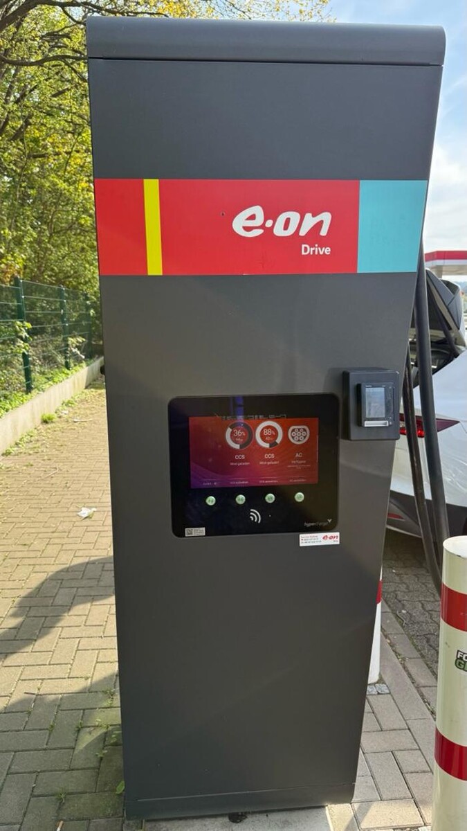 Bilder E.ON Drive Charging Station
