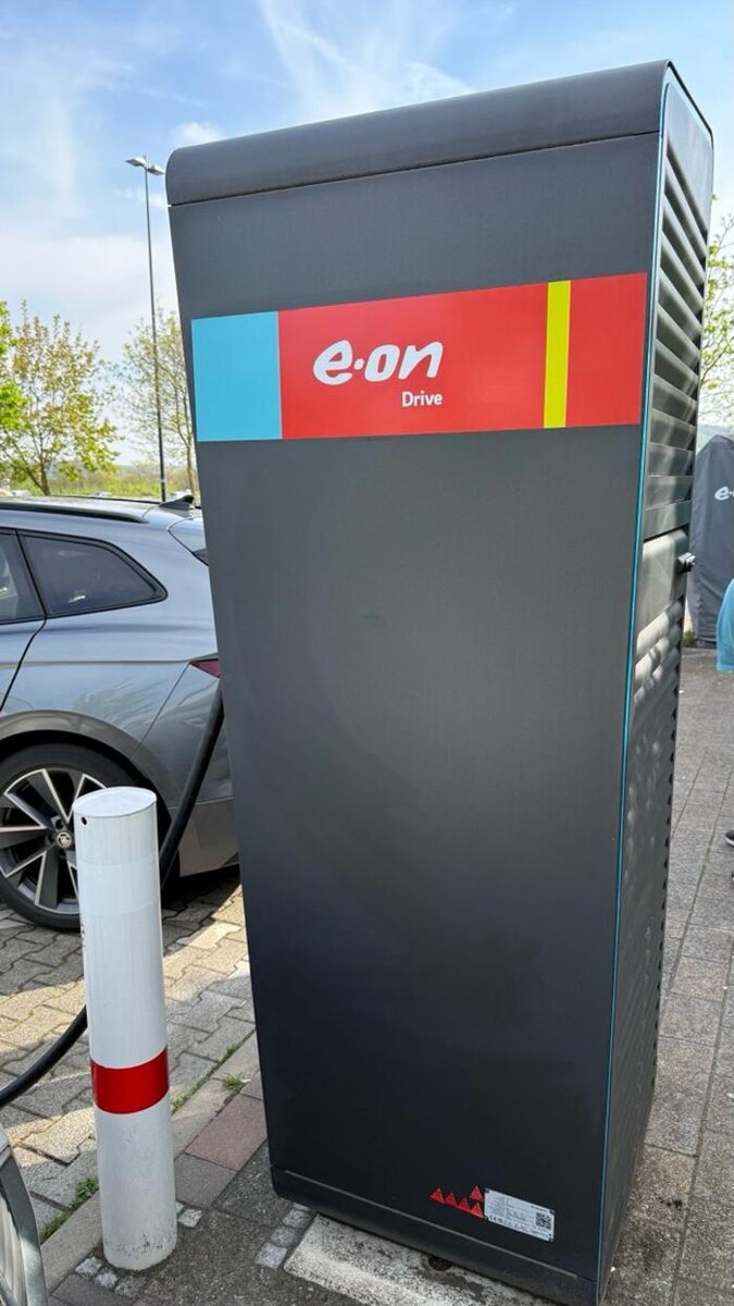 Bilder E.ON Drive Charging Station