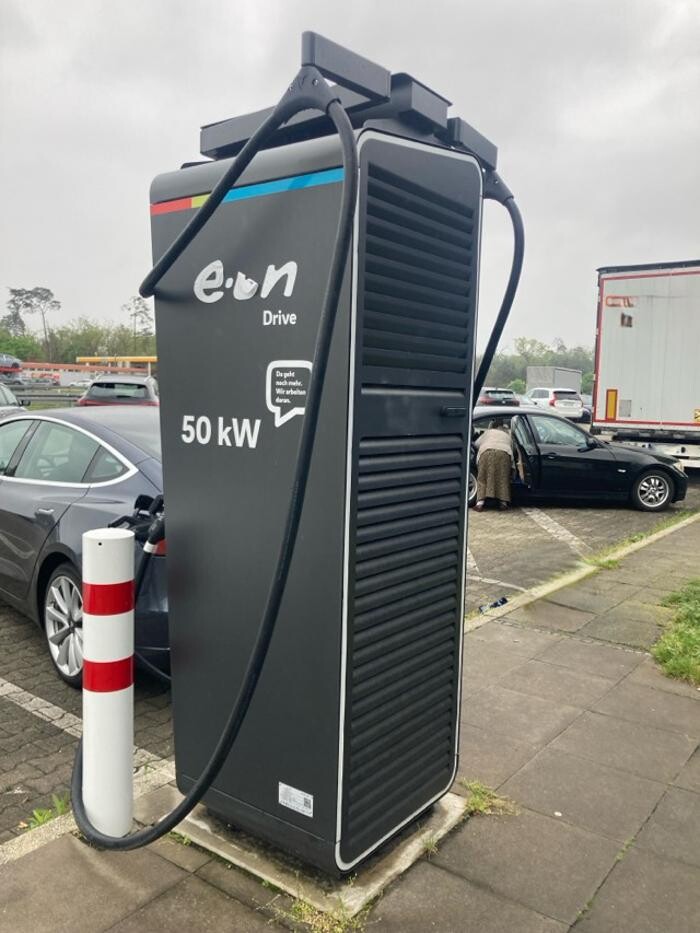 Bilder E.ON Drive Charging Station