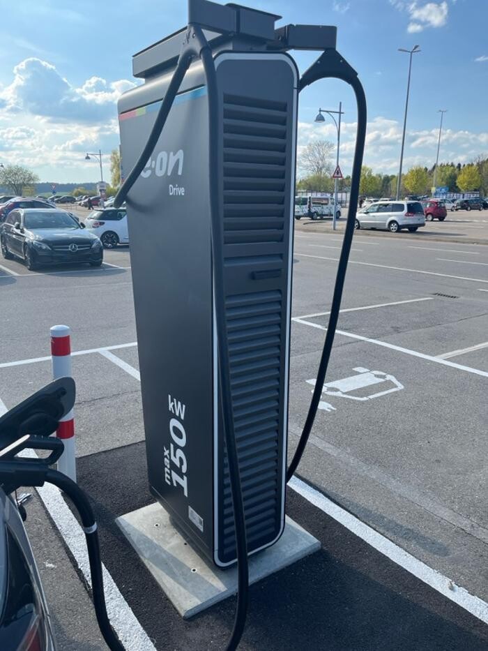 Bilder E.ON Drive Charging Station