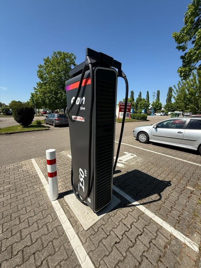 Bilder E.ON Drive Charging Station