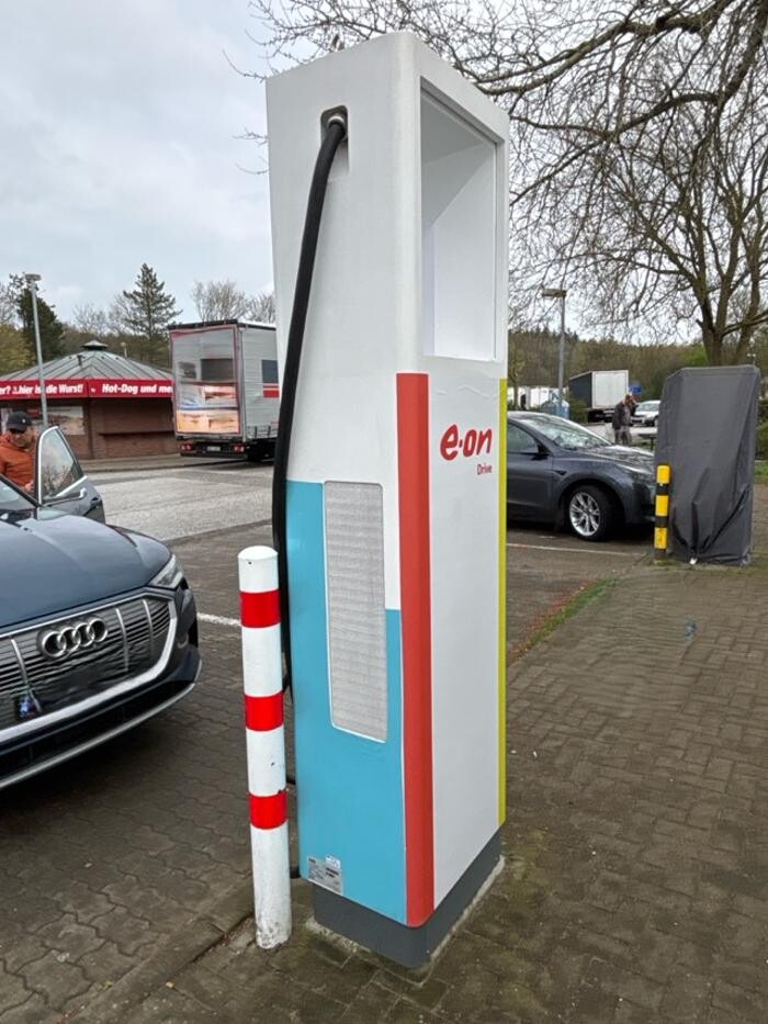 Bilder E.ON Drive Charging Station