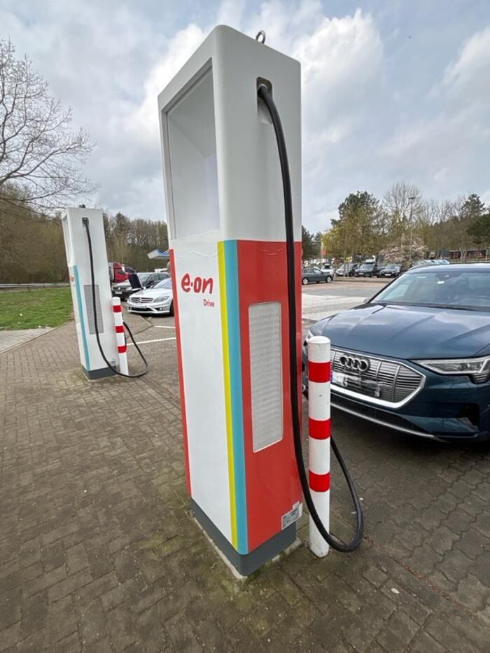 Bilder E.ON Drive Charging Station