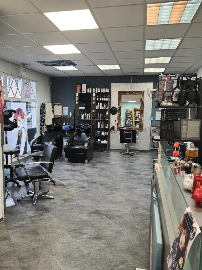 Bilder Salon Bärbels VierHAAReszeiten