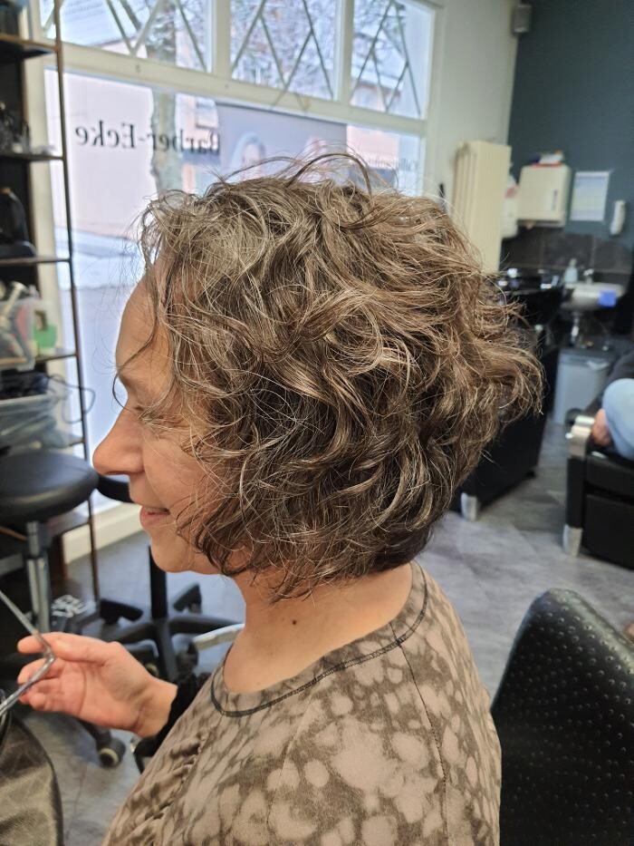 Bilder Salon Bärbels VierHAAReszeiten