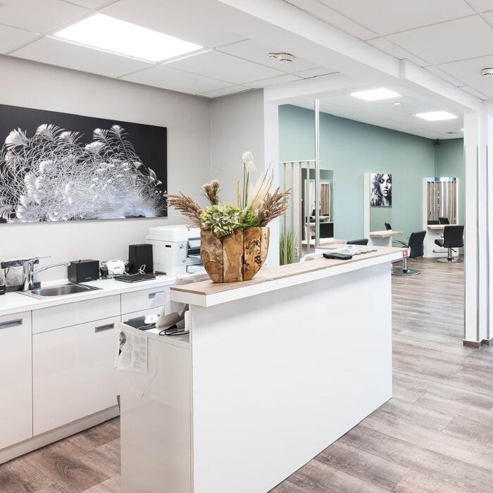 Bilder Haaratelier Kühn Wetzlar - Friseur und Perückenstudio