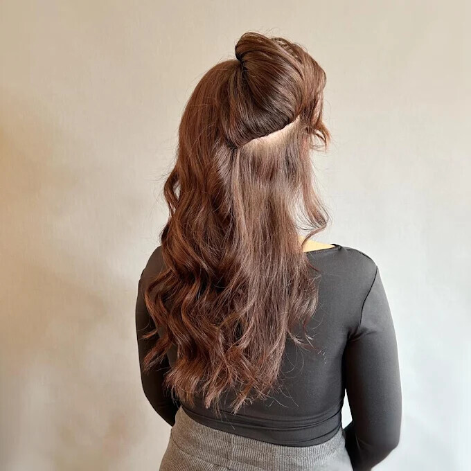 Bilder Wo Exzellenz im Friseurhandwerk und betriebswirtschaftliches Wissen eine harmonische Einheit bilden!