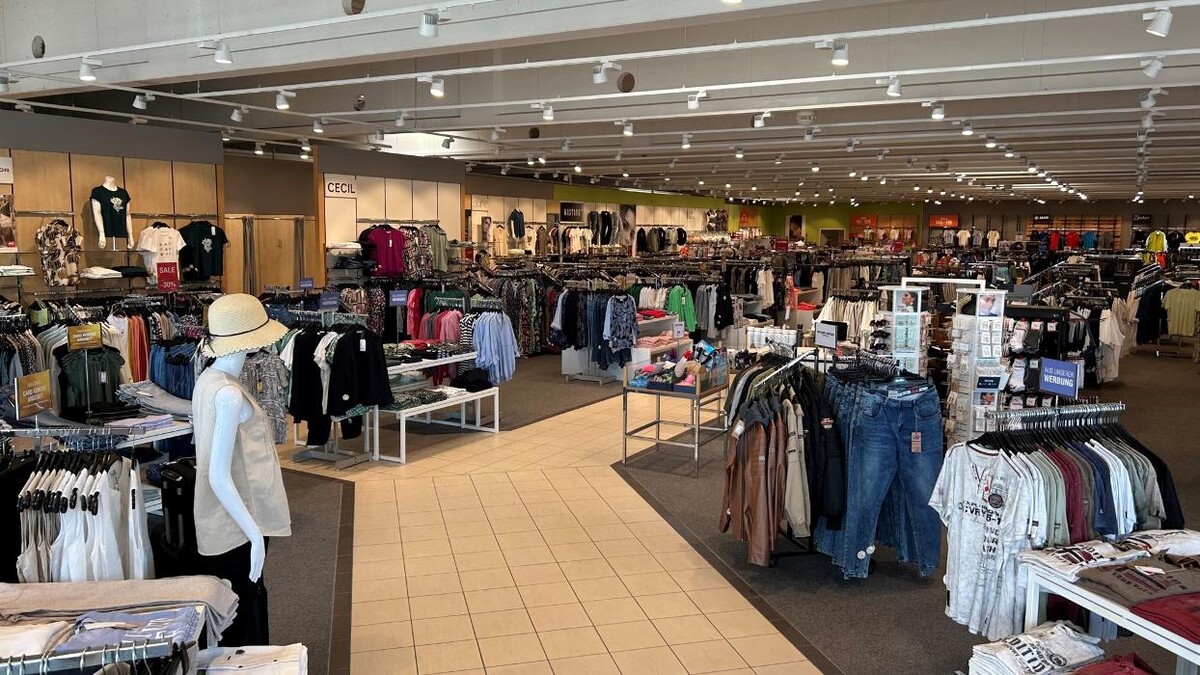 Bilder AWG Mode Center Münchberg