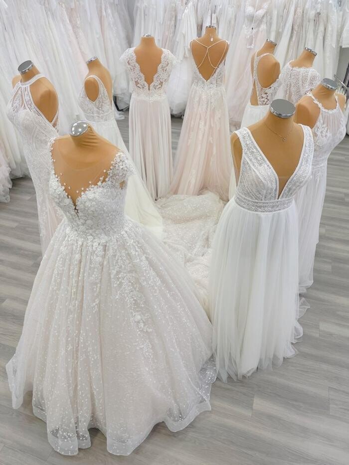 Bilder LIVAMOUR Brautmode