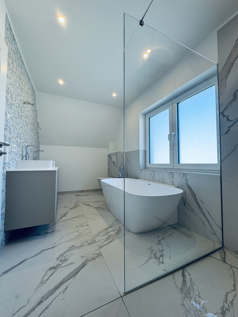 Bilder Alt, David & Chergie, Mohamed HEAT GbR