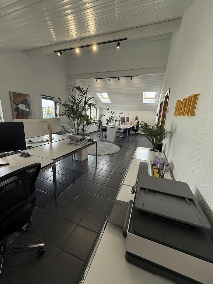 Bilder Ad Specialist GmbH Influencer Marketingagentur