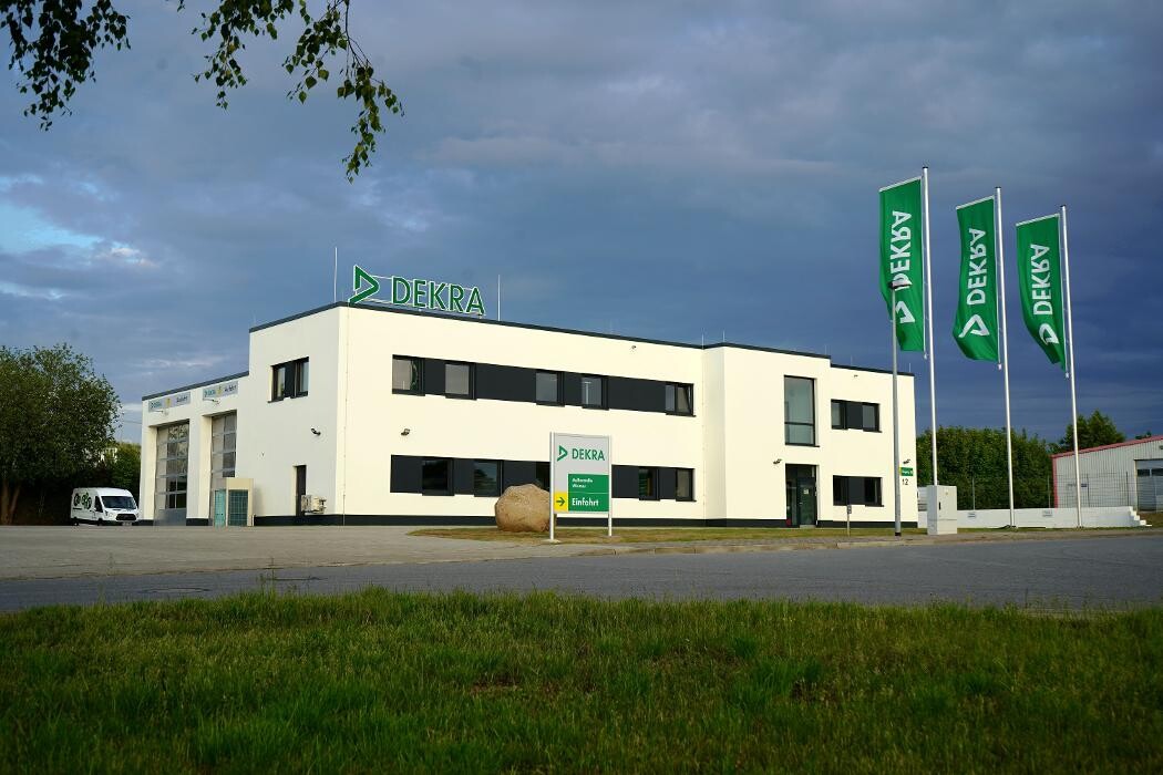 Bilder DEKRA Automobil GmbH Außenstelle Wismar-Kritzow