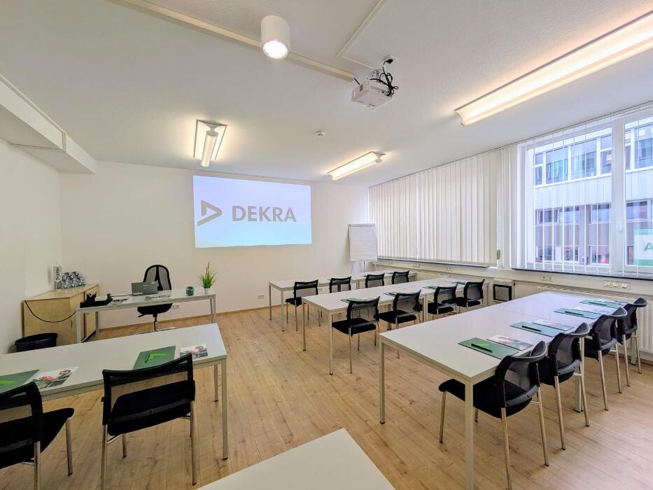 Bilder DEKRA Akademie Villingen-Schwenningen