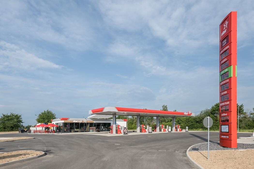 Bilder star Tankstelle