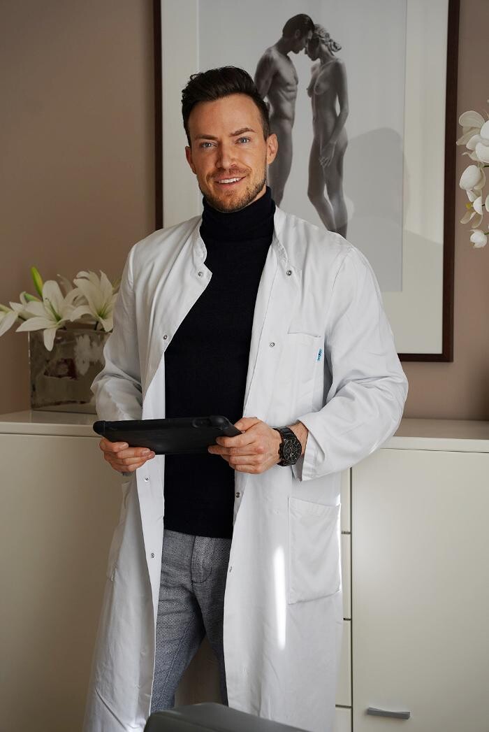 Bilder Dr. med. Christian Graß - Plastischer Chirurg