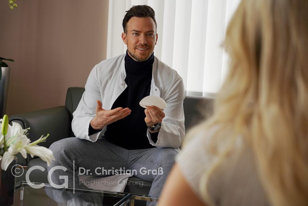 Bilder Dr. med. Christian Graß - Plastischer Chirurg