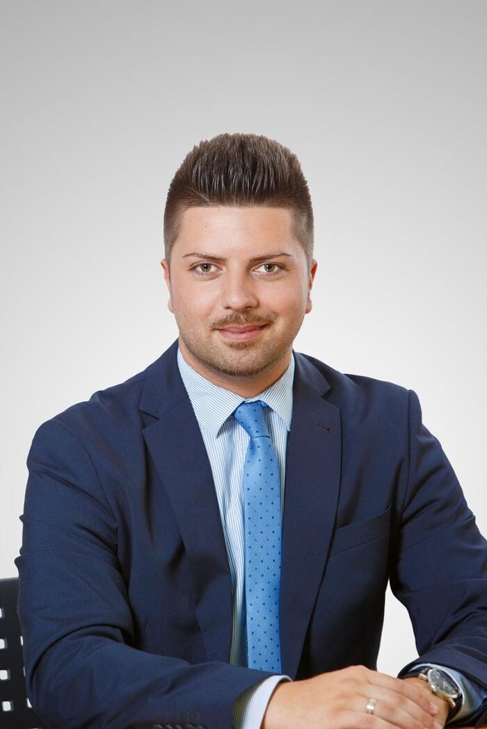 Bilder ERGO Versicherung Ümüt Kalyoncu