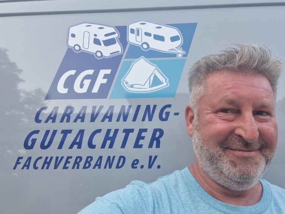 Bilder MainUnfallGutachter Inh. Jörg Schnatz ö. b. u. v. Sachverständiger für Kfz-Schäden