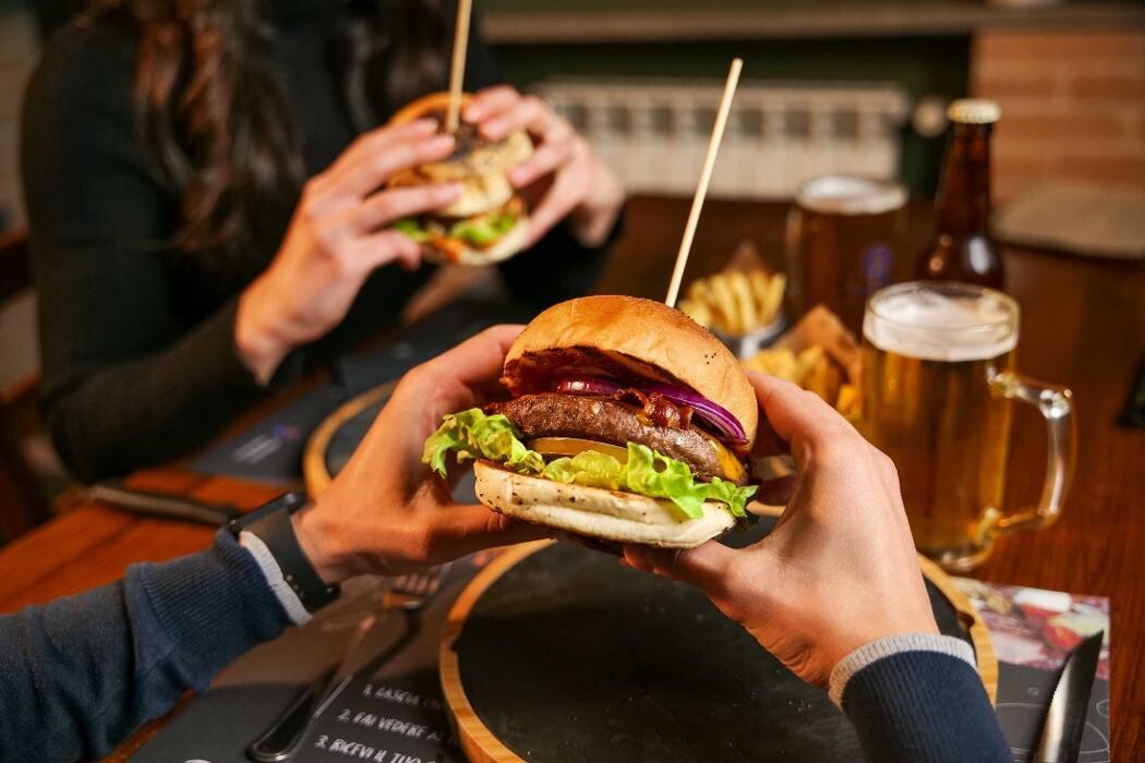 Bilder THEESENER GRILLHAUS