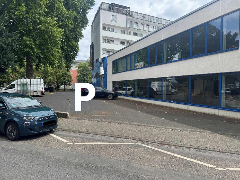 Bilder ampido Parkplatz