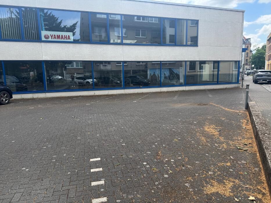 Bilder ampido Parkplatz