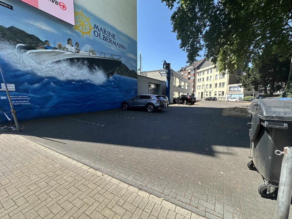Bilder ampido Parkplatz